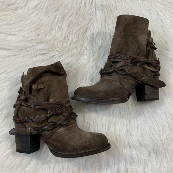 Freebird by Steven Shoes - Freebird by Steven Cairo Boots